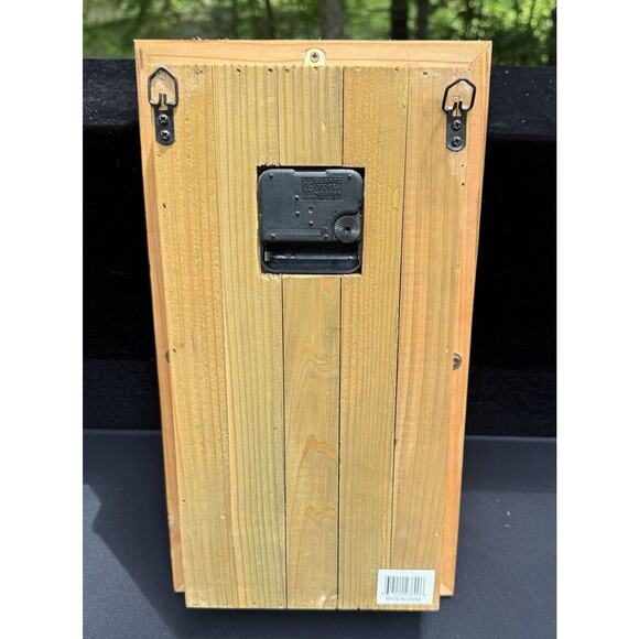 Vintage Fishing Shadowbox and Wall Clock Man Cave Decor Log Cabin Works - Picture 4 of 7